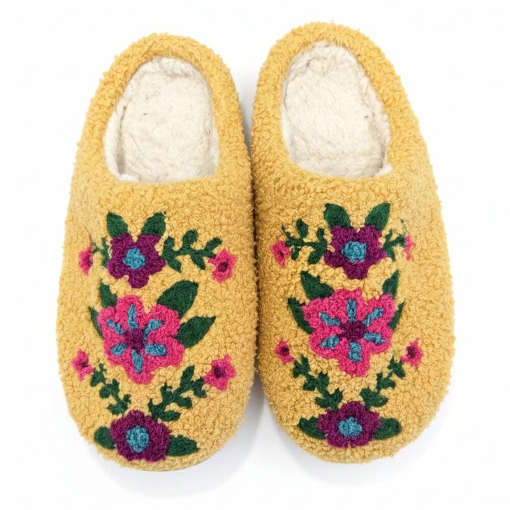 Natural Life Yellow Floral Slippers Women’s Size L 9–10 | Warm Cozy House Shoes